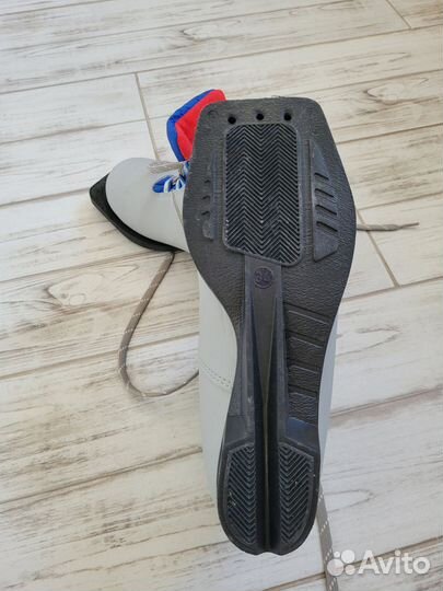 Ботинки лыжные 34 разм