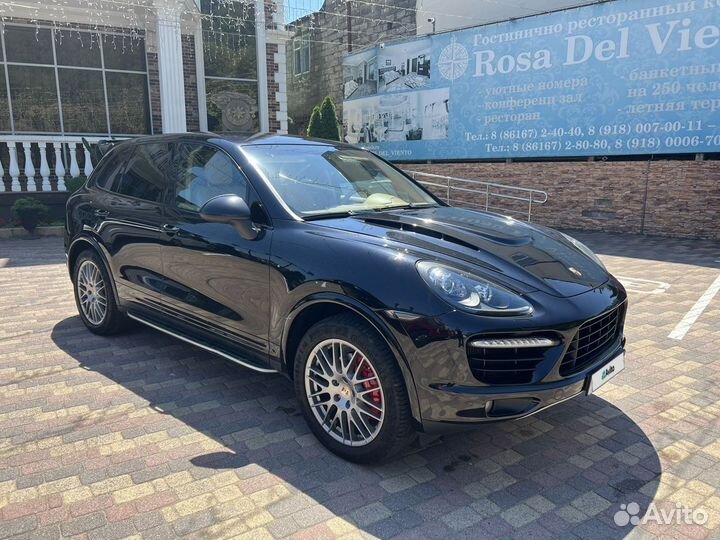 Porsche Cayenne, 2011