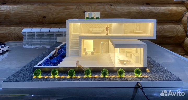 Макет дома в стиле хай тек