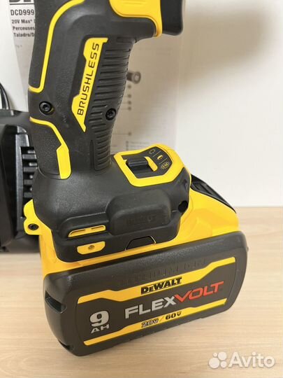 Шуруповерт для ледобура Dewalt DCD999X1