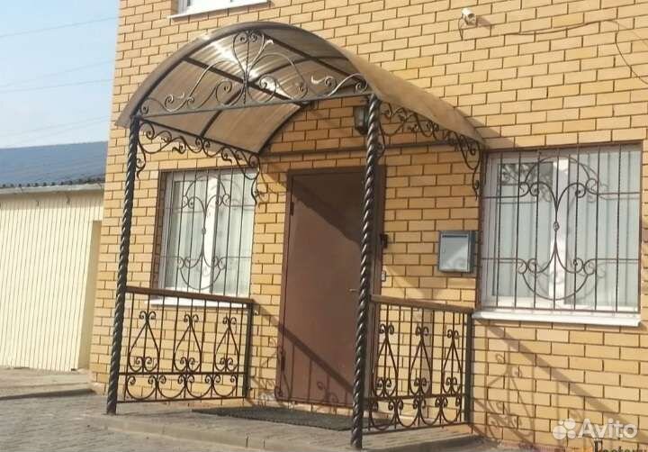 Козырек, навес над крыльцом, входная группа