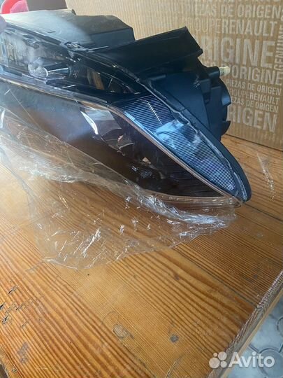 Фара правая Nissan Terrano 3 D10