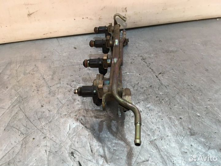 Рампа топливная Honda Civic Ferio D15B 2001