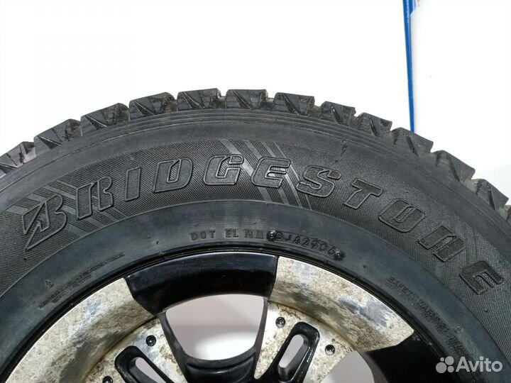 Bridgestone Blizzak DM-Z3 275/70 R16