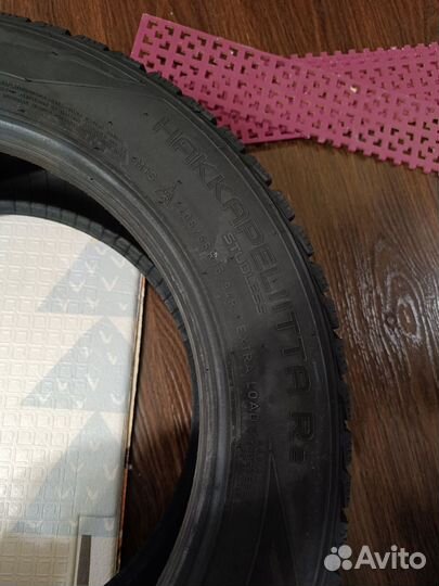 Nokian Tyres Hakkapeliitta R2 205/55 R16