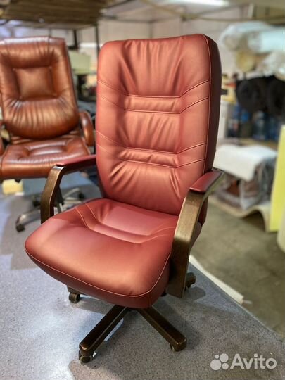 Кресло офисное