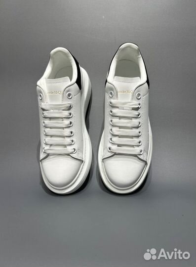 Кеды Alexander Mcqueen белые