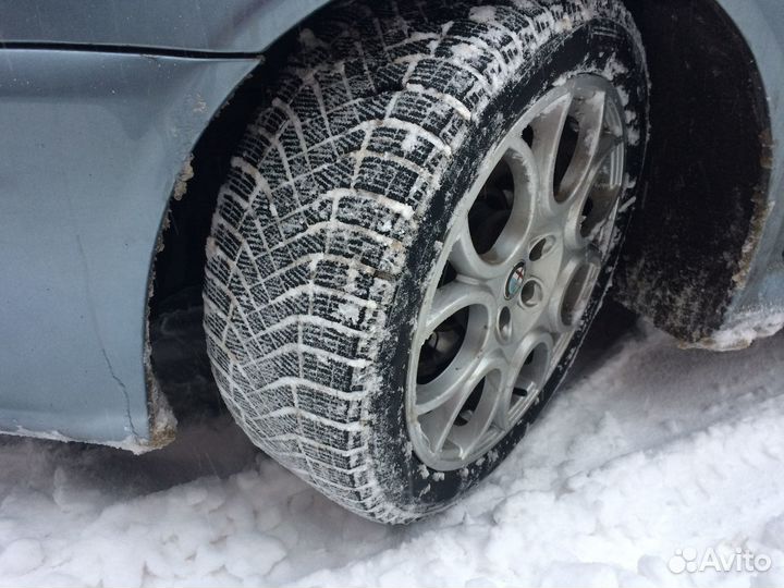 Pirelli Winter Ice Zero 185/65 R15 92T