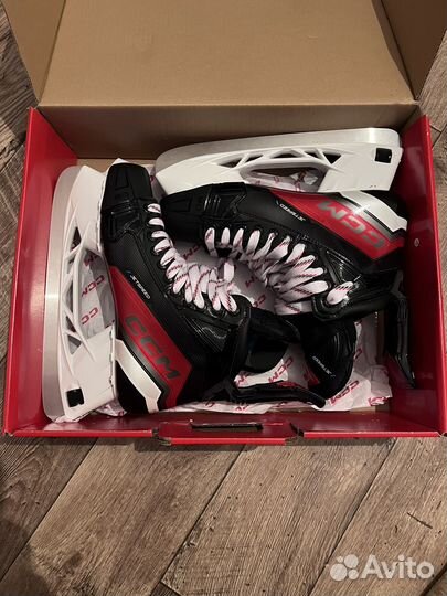 Хоккейные коньки ccm jetspeed FT6