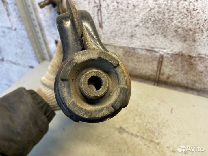 Рычаг передний правый Opel Vectra B 1995-2003