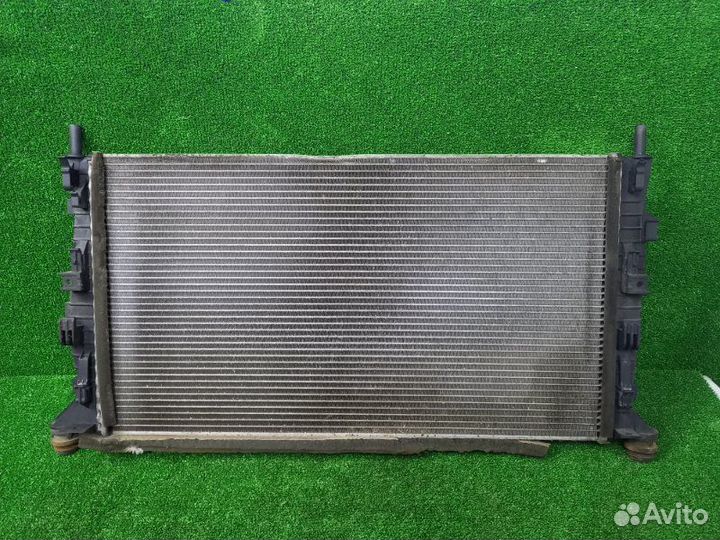 Радиатор охлаждения двигателя Ford Focus CB4 qqdb