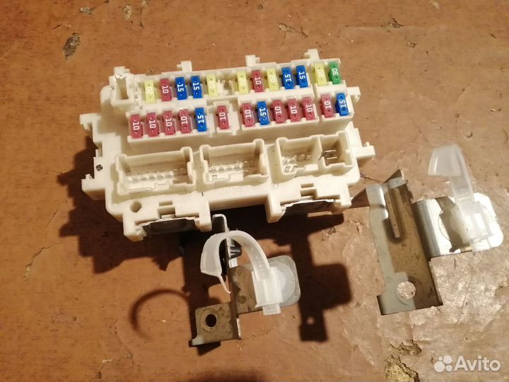 Блок предохранителей Infiniti Qx56 2010-2018