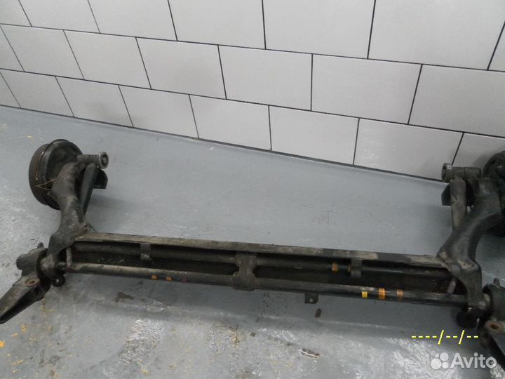 Балка подвески задняя renault kangoo рено кангу
