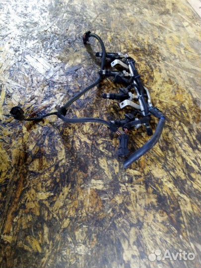 Рампа топлевная Opel Astra -H