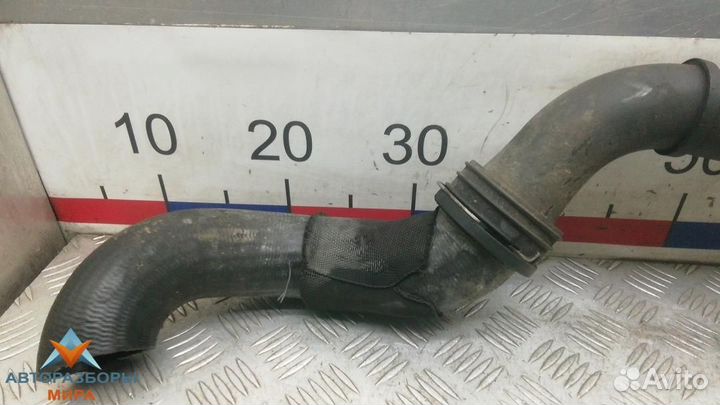 Патрубок интеркулера Volkswagen Touareg 2007