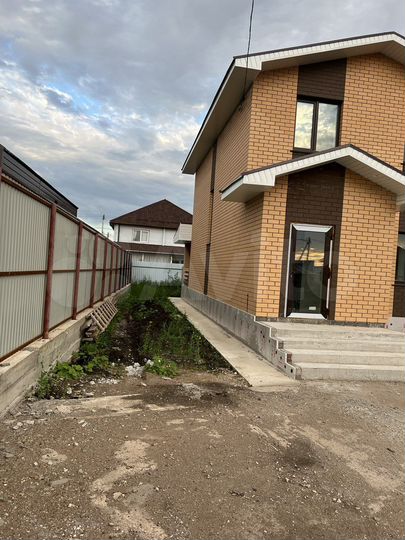 Дом 100 м² на участке 5 сот.