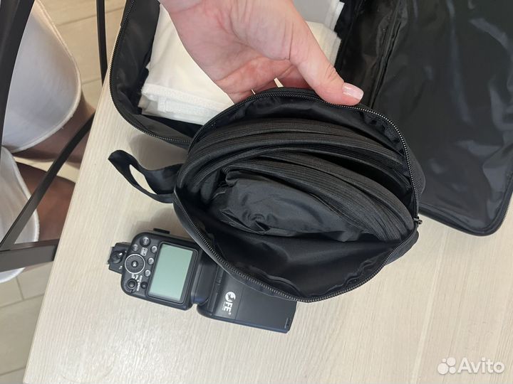 Вспышка Falcon Eyes 900SB и софтбокс с штативом