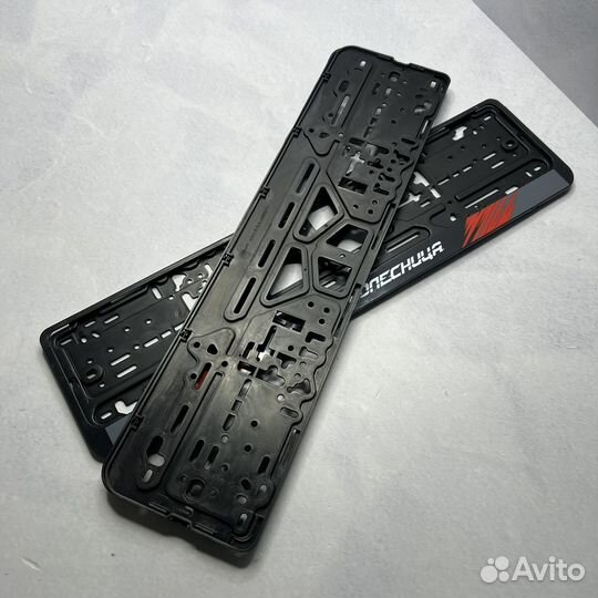 Номерные рамки защелки 