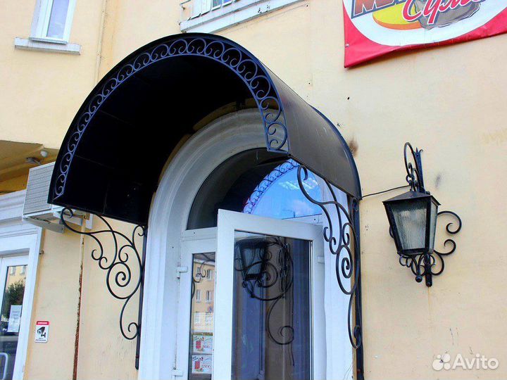 Кованый козырек