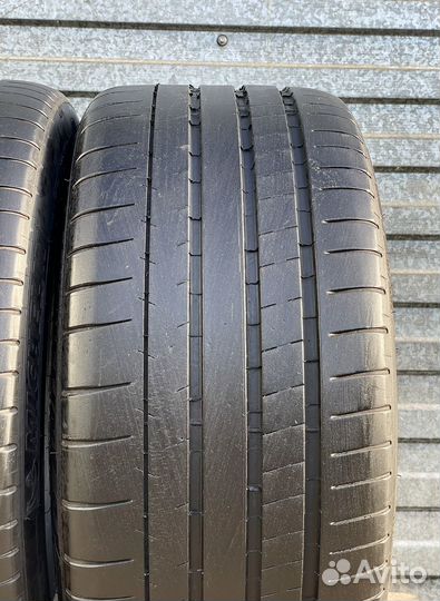 Michelin Pilot Super Sport 275/35 R19 100Y