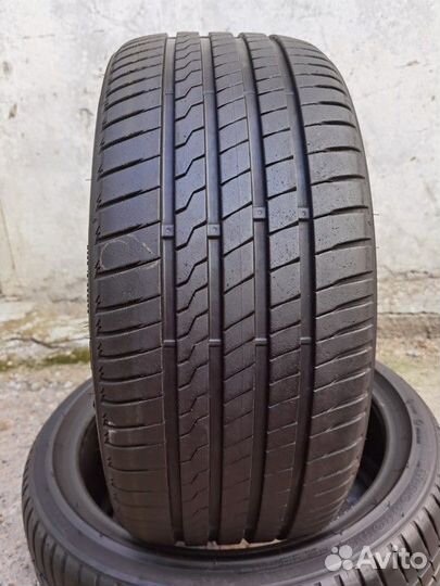 Firestone Roadhawk 215/40 R17