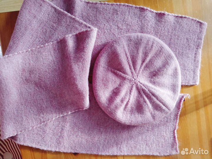 Комплект Женский берет с шарфом