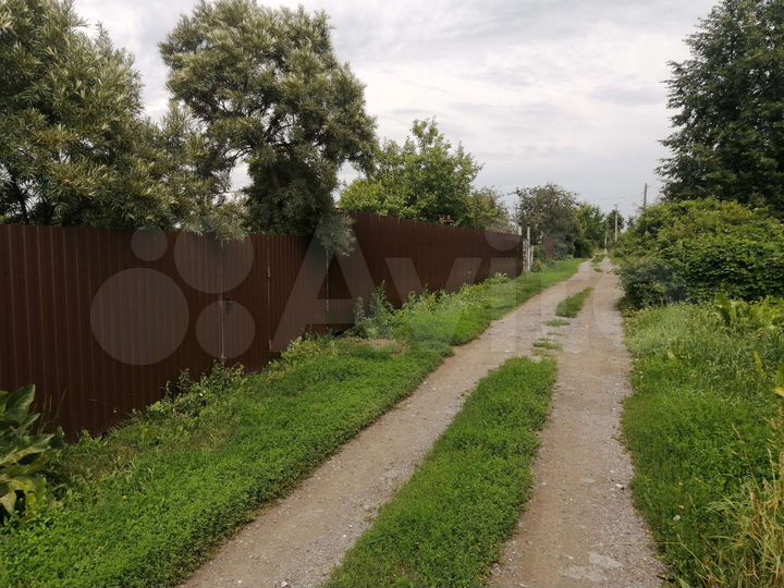 Дом 35 м² на участке 4,4 сот.