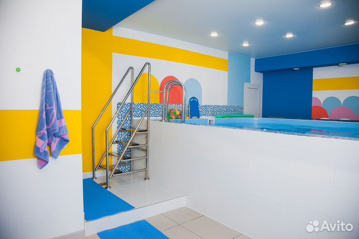 Детский бассейн