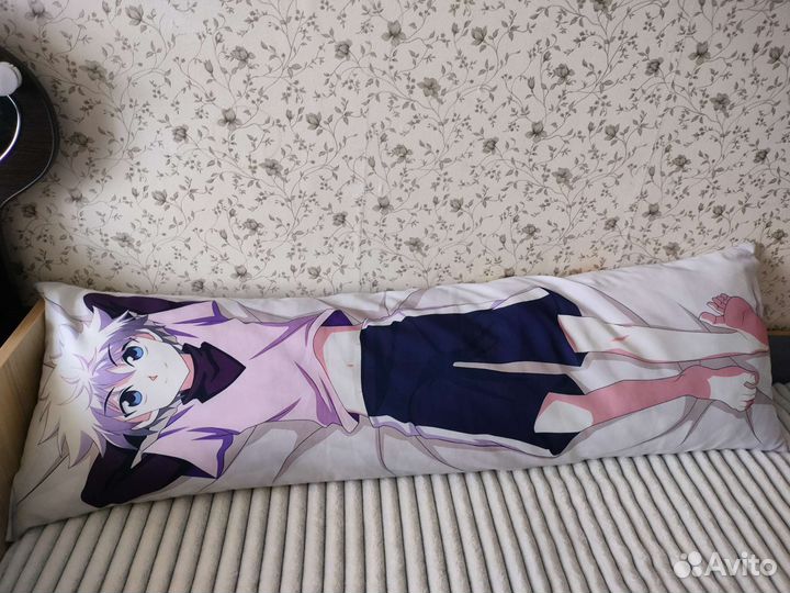 Подушка дакимакура