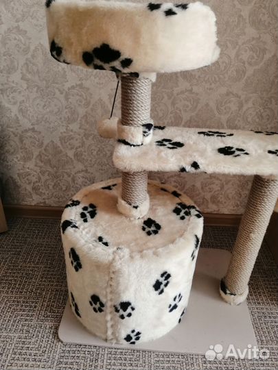 Домик для кошки с когтеточкой