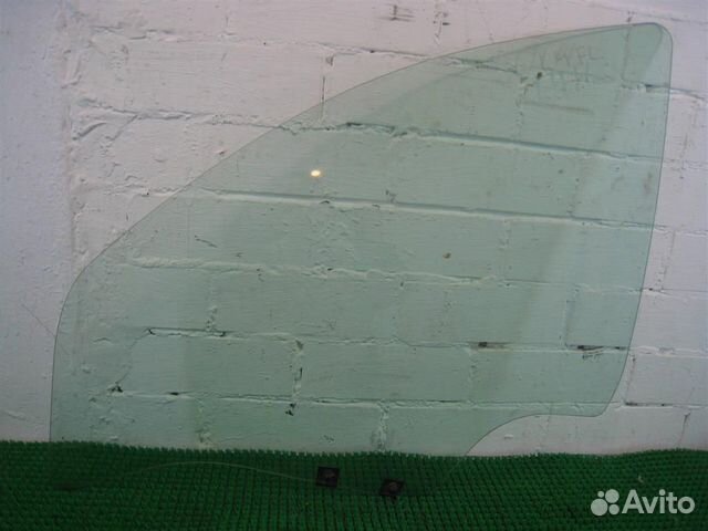 Стекло переднее левое Renault Sandero 1 (BS11) 20