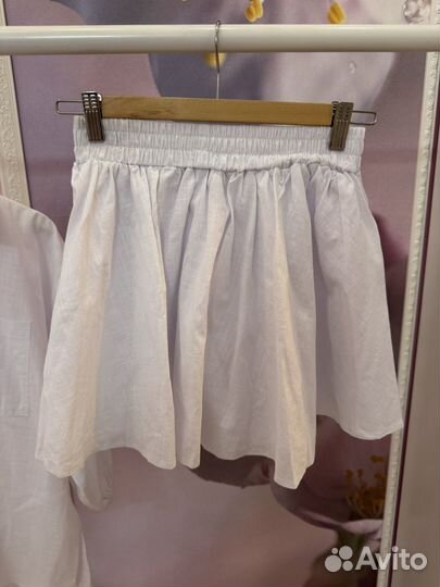 Костюм юбка с рубашкой разм 42