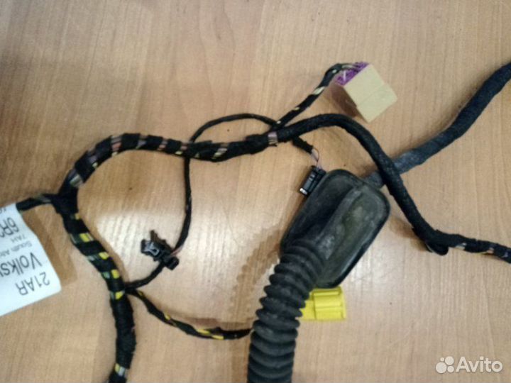 Проводка (коса) двери передняя левая Volkswagen