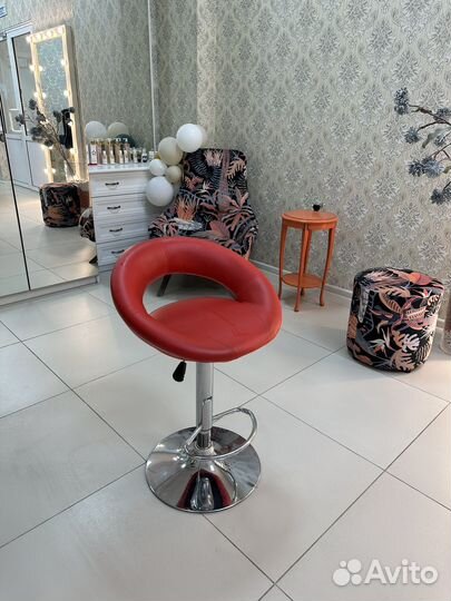 Барный стул