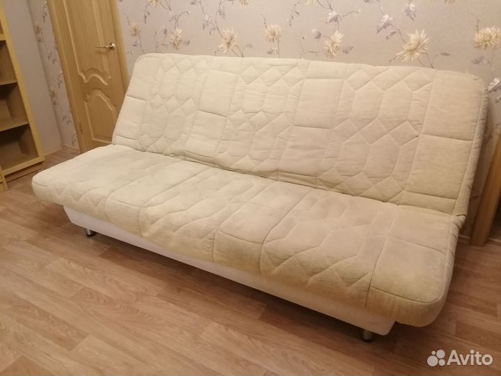 Диван книжка