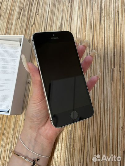 iPhone SE 2016 128gb