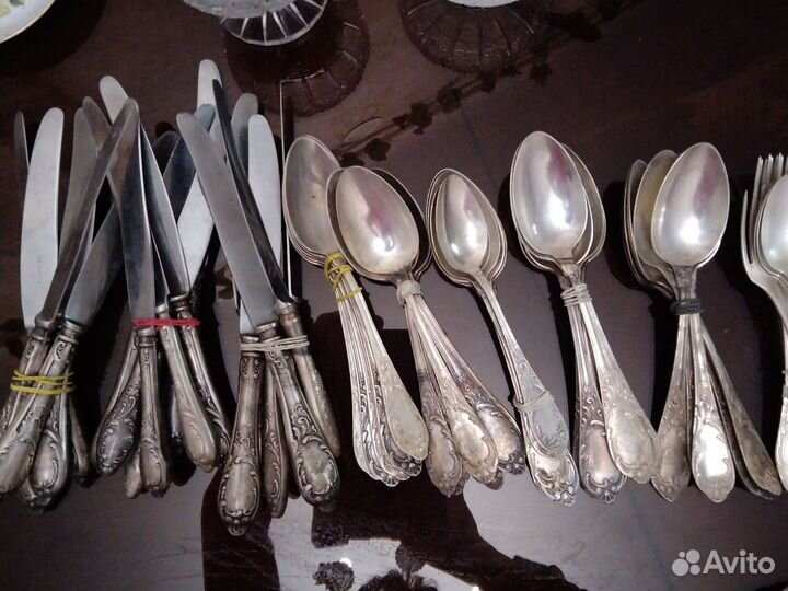 Мельхиоровый столовый набор