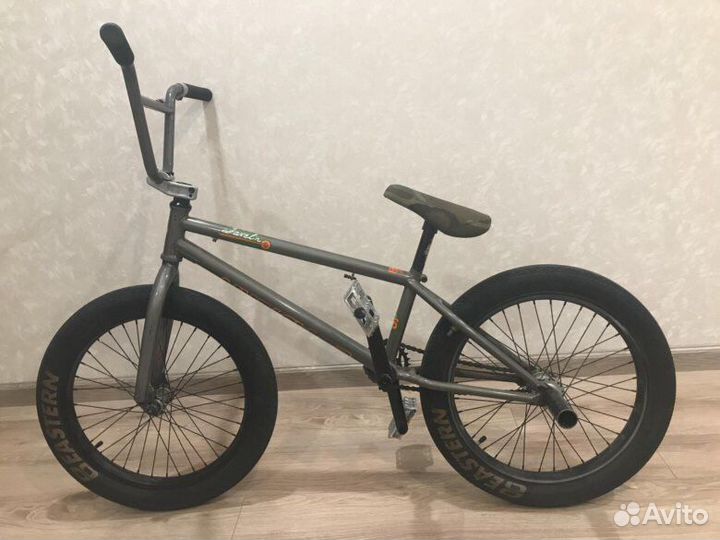 Трюковой велосипед bmx