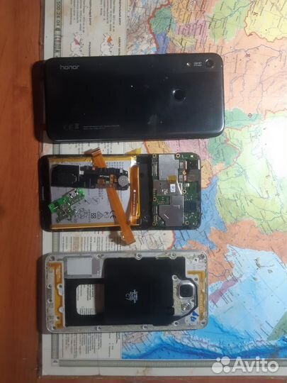 Запчасти для телефонов и два планшета