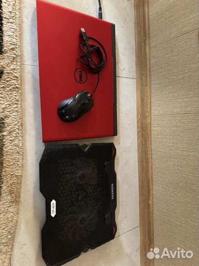 Ноутбук dell inspiron