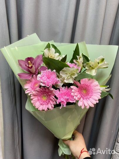 Готовые букеты