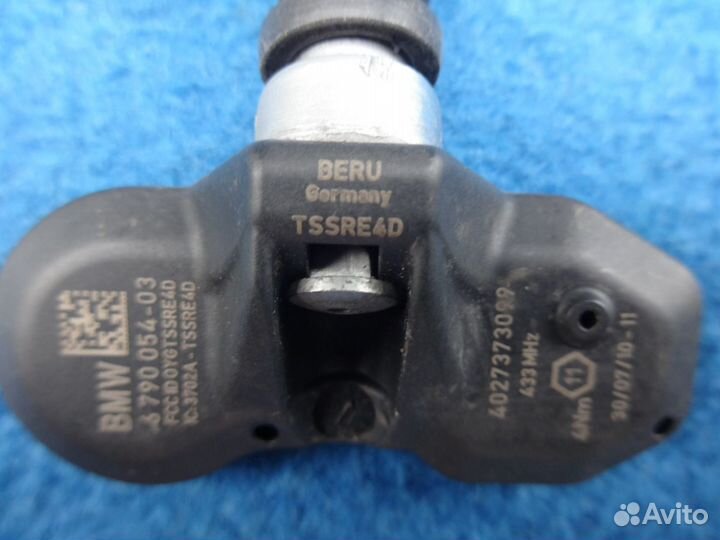 Continental SportContact 205/45 R17