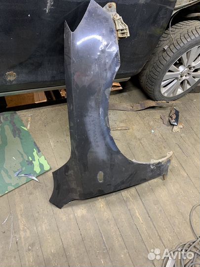 Передние крылья мазда 3 бк хетчбек