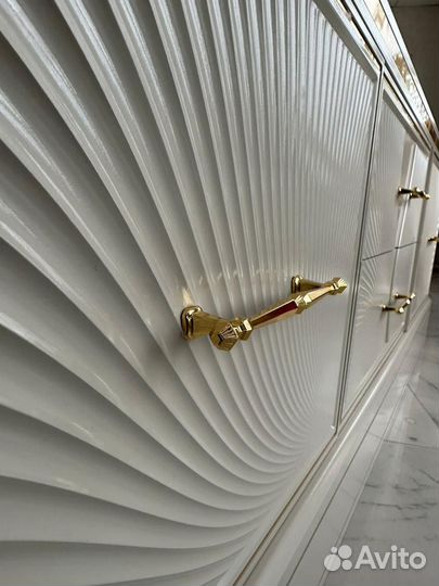 Тумба под тв