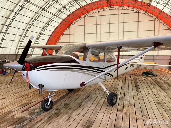 Самолет Cessna F172H