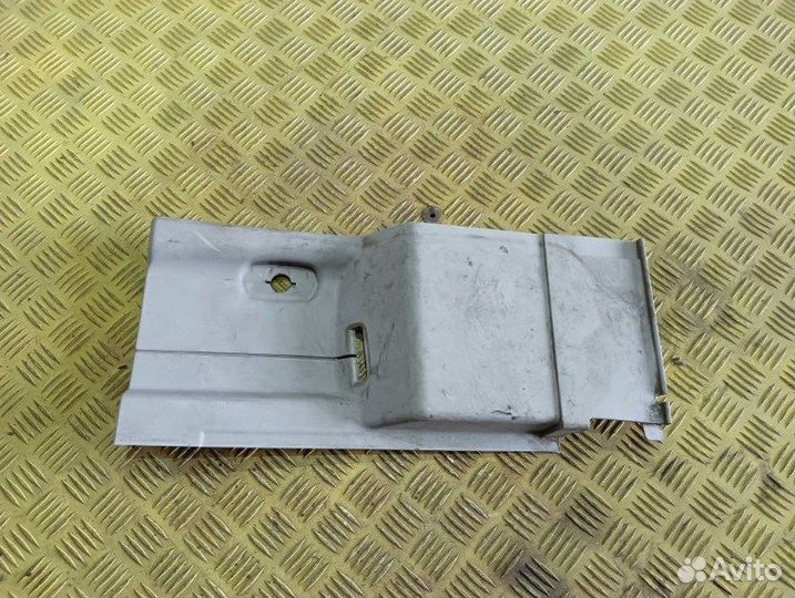 Накладка внутренняя справа правая Man Tgl Tgm