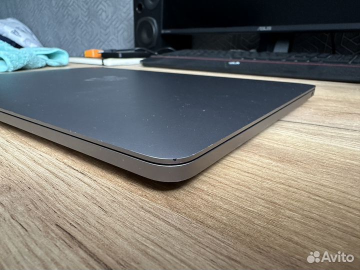Macbook pro 13 m1