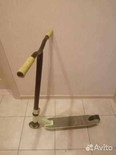 Трюковой самокат Rush action