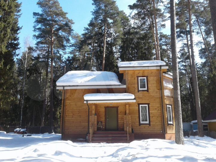 Коттедж 185 м² на участке 17 сот.