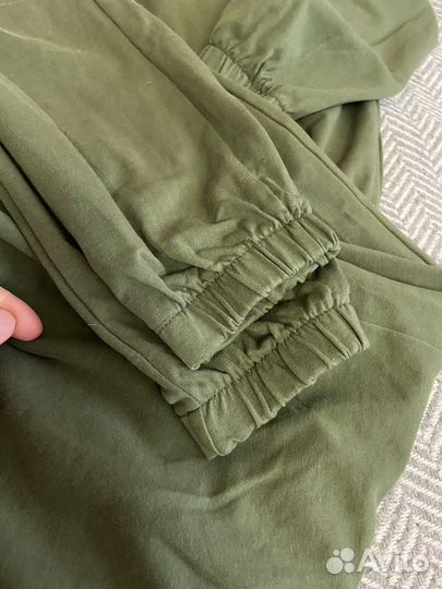 Спортивный костюм женский хакки